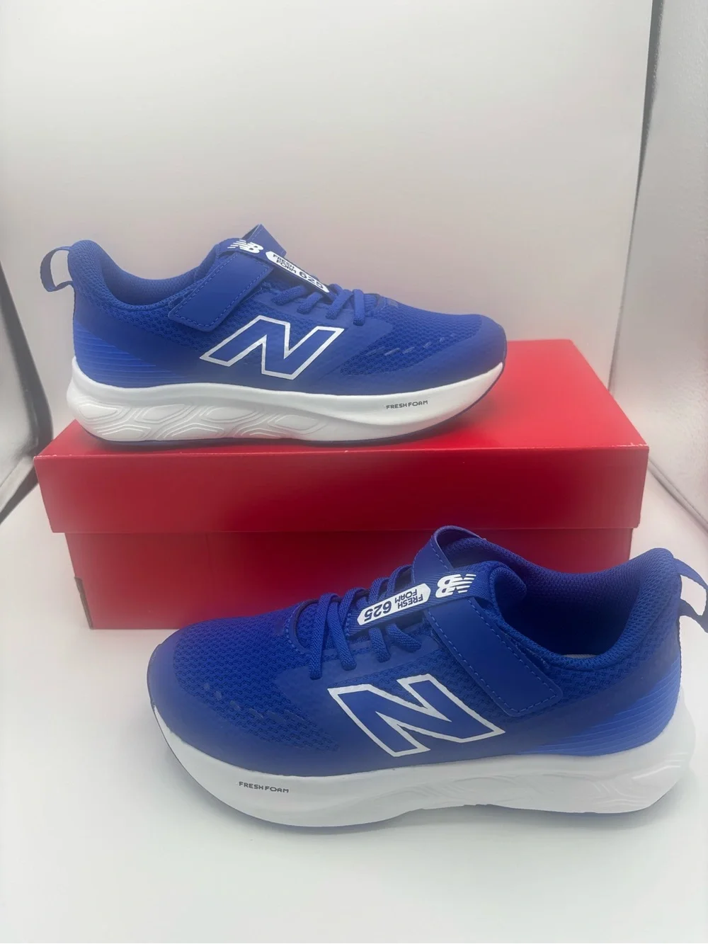 New Balance Fresh Foam 625 Kids Blue Athletic Sneakers Size 3 WIDE NWT